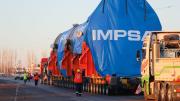 Reactor de IMPSA: cómo son los 80 puntales que necesita el puente hacia la refinería de YPF