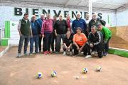El Círculo de Bochófilos de Cervantes trabaja a pulmón para tener su cancha sintética
