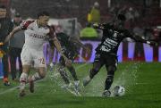 Huracán afuera de la Copa Sudamericana: así fue el dudoso gol que le anularon en el Ducó