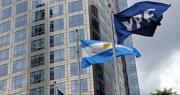 YPF estudia cambiar su proyecto de exportación de GNL: la descomunal cifra que busca ahora