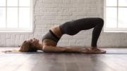 Descubre cuáles son las mejores posturas de yoga para aliviar tensiones y eliminar el dolor de espalda