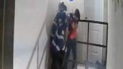 Sancionan a policías de Santa Cruz por agredir a un joven durante un control vehicular 