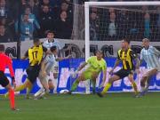 Se conocieron los audios del VAR tras el polémico penal que le dieron a Racing contra Peñarol por la Copa Libertadores