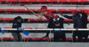 Un herido grave y 18 chilenos afectados: el saldo de los salvajes incidentes en Independiente-U de Chile