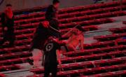 VIDEOS Y FOTOS.- Infierno en Avellaneda: batalla campal, heridos graves y más de 90 detenidos en Independiente Vs. la U de Chile
