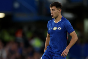 Bombazo en Europa: Aaron Anselmino dejaría Chelsea y se acerca al Borussia Dortmund