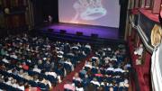 Éxito total en el teatro: Marcelo Arce celebró los 50 años de “Rapsodia Bohemia” de Queen