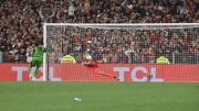 River jugó con uno menos, sufrió y pasó a cuartos de final por penales