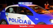 Buscan a dos sospechosos que robaron en una casa