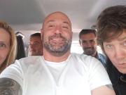 Tras los audios de las presuntas coimas, allanaron la Agencia de Discapacidad, una droguería y se llevaron el celular de Spagnuolo