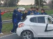 Susto en Rosario Central: el futbolista Kevin Gutiérrez sufrió un accidente camino al entrenamiento y fue asistido por sus compañeros