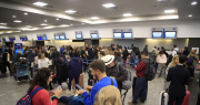 Caos en el transporte aéreo por el paro de controladores