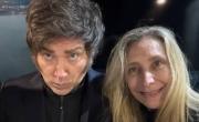 Milei, junto a Karina en Rosario: evitó hablar de las presuntas coimas y le apuntó a sodomitas del capital, orcos y kukas