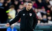 Alarma en River: se lesionó un referente y otro defensor no jugaría ante Lanús