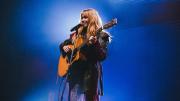 Connie Isla deslumbró en Niceto a puro pop rock con “Inefable”, su cuarto álbum de estudio