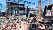 VIDEO: el fuego se llevó los esfuerzos de 15 años y dejó una familia sin techo