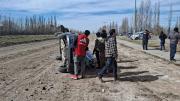 Vuelco en ruta chica: un vehículo terminó sobre la ciclovía