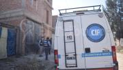 Muerte de Leonel Francia: manchas de sangre en varios puntos de la casa, una lesión punzopenetrante y una línea de tiempo precisa complican la versión de la madre