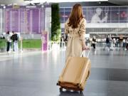 ¿Se puede viajar en avión con juguetes sexuales?: cuáles sí y cómo llevarlos sin tener problemas