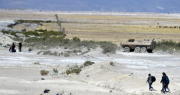 Detienen a seis bolivianos en la frontera con Chile en un “punto vinculado al robo de vehículos”