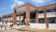 DIRECTORA ENCERRÓ A ALUMNOS QUE NO PAGARON Bs 15: No los dejaba pasar clases hasta que paguen
