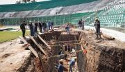 Conmebol inspecciona el Tahuichi; garantizan luminarias y estiman que la cancha esté lista en 70 días