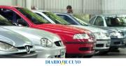 La documentación que se necesita y cuánto cuesta transferir un auto usado