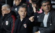 Gallardo se fue enojado de Lanús y no quiso polemizar con la prensa