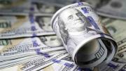 Tras la licitación que llevó adelante el Tesoro, el dólar minorista bajó $15 en el Banco Nación