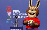 El trofeo del Mundial sub-20 ya está en Chile y comenzará su recorrido por las sedes