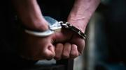 Capturan a hombre por golpear a su madre en la cabeza: este fue el motivo