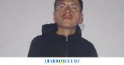 Detuvieron a un sujeto que apuntó con un cuchillo a un hombre para robarle una mochila