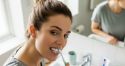 Salud bucal: siete señales que indican que hay que cambiar el cepillo de dientes