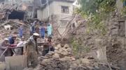 Un terremoto en Afganistán dejó al menos 900 muertos y miles de heridos