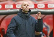 Escándalo en Alemania: el Bayer Leverkusen echó a Erik ten Hag y dos argentinos quedaron sin DT