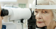 Lentes intraoculares: PAMI negó sobreprecios y defendió el sistema de compra