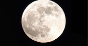 Eclipse lunar total y Luna llena de septiembre 2025: cuándo y cómo verlo desde Argentina