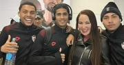 Escándalo en Brasil: Atlético Goianiense expulsó a seis juveniles que se tomaron una foto con una actriz de cine para adultos