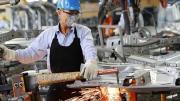 Industriales Pymes le piden a Caputo que los reciba para evitar una catástrofe