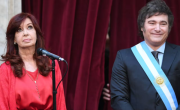 Cristina Kirchner apuntó contra Javier Milei por la intervención en el mercado: “Qué quilombo se te armó”