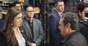 Villarruel visitó una reconocida fábrica y pasó un incómodo momento con un sindicalista