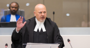 CPI aceptó formalmente la separación del fiscal Karim Khan de la investigación sobre Venezuela