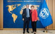 El Gobierno reconoció que le preguntó al FMI si podía intervenir para controlar el precio del dólar