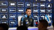 Entre lágrimas, Lionel Scaloni habló del último partido de Messi en el país por Eliminatorias