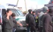 Tenso cierre de campaña: encapuchados entraron al predio donde hablará Javier Milei