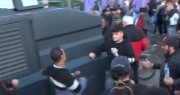 Acto de Milei: serios incidentes entre Gendarmería, manifestantes libertarios y opositores