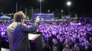 Javier Milei cerró la campaña de LLA en Provincia con cuestionamientos al kirchnerismo: “Trataron de acusarnos de chorros”