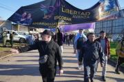 Pedradas en la desconcentración del acto de Javier Milei en Moreno