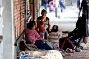 Aseguran que una familia tipo necesita casi cuatro salarios mínimos para no caer bajo la línea de pobreza