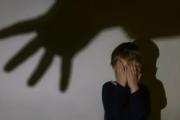 Detuvieron a una pareja que tenía encerrados a cinco chicos en condiciones inhumanas: sin luz y sin comida